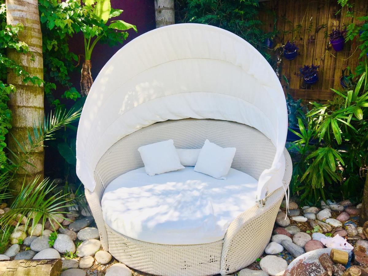 Cool Clima Bed & Breakfast Оливос Екстериор снимка