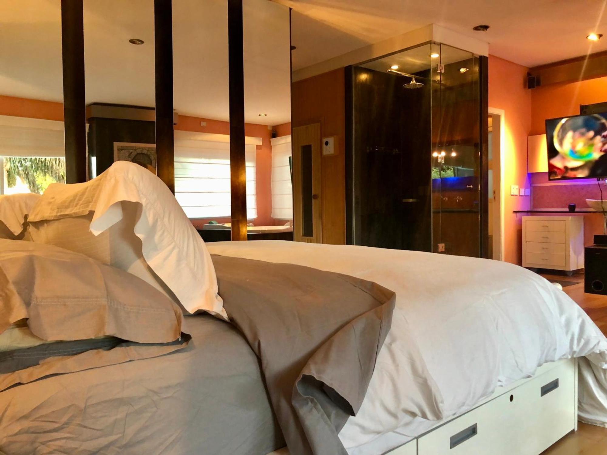 Cool Clima Bed & Breakfast Оливос Екстериор снимка
